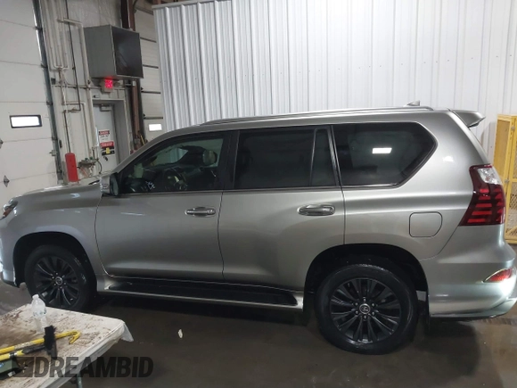 2021 Lexus GX 460 Premium z VIN JTJAM7BX5M5282671, wystawiony jako IAAI lot #41363386 z przebiegiem 45 542 mil mil oraz . Historia ofert i sprzedaży dostępna na DreamBid. Obrazek 15.