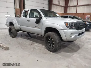 2009 Toyota Tacoma with VIN 5TEUU42N39Z608517, listed as a IAAI auction lot 42023414 with 162,133 mi miles. Bid and sale history available at carsss.com. Image 1.