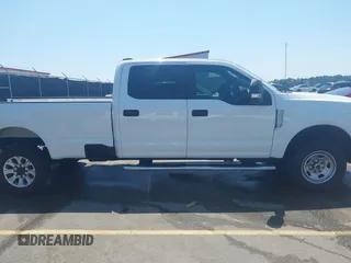 2022 Ford F-250 XL с VIN 1FT7W2B64NED83140, выставлен на аукционе IAAI как лот 42564764 с пробегом 77 458 миль миль и . История ставок и продаж доступна на DreamBid. Изображение 13.