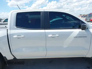 2024 Chevrolet Colorado 4WD LT with VIN 1GCPTCEKXR1125158, listed as a IAAI auction lot 42490696 with 19,647 mi miles and . Bid and sale history available at DreamBid. Image 13.