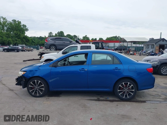 2010 Toyota Corolla z VIN 2T1BU4EE4AC503045, wystawiony jako IAAI lot #42351498 z przebiegiem 133 249 mil mil oraz . Historia ofert i sprzedaży dostępna na DreamBid. Obrazek 14.