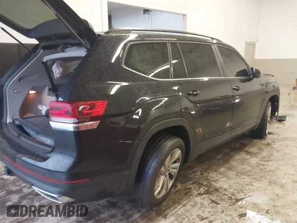 2022 Volkswagen Atlas 3.6L V6 SE w/Technology with VIN 1V2HR2CA3NC545414, listed as a IAAI auction lot 41088885 with 44,658 mi miles. Bid and sale history available at carsss.com. Image 4.