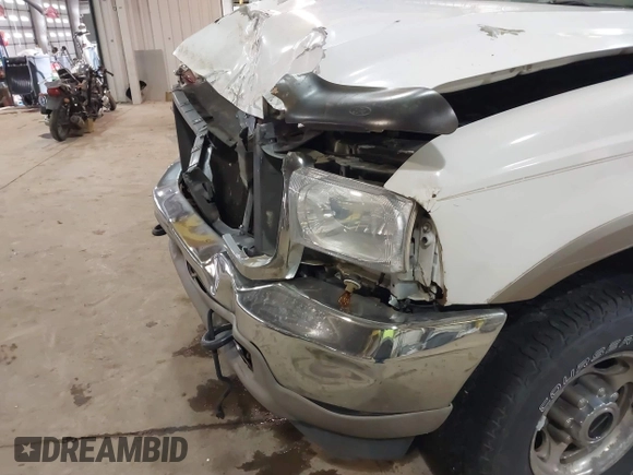 2000 Ford Excursion Limited с VIN 1FMSU43F8YED45694, выставлен на аукционе IAAI как лот 41547949 с пробегом 234 845 миль миль и . История ставок и продаж доступна на DreamBid. Изображение 20.