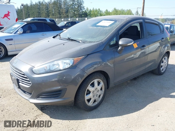 2015 Ford Fiesta SE with VIN 3FADP4EE1FM195949, listed as a IAAI auction lot 42122089 with Not Provided miles. Bid and sale history available at carsss.com. Image 2.
