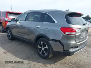 2016 Kia Sorento EX with VIN 5XYPH4A14GG002523, listed as a IAAI auction lot 41576679 with 112,787 mi miles. Bid and sale history available at carsss.com. Image 3.