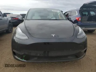 2022 Tesla Model Y Performance with VIN 7SAYGDEF3NF546385, listed as a Copart auction lot 83784984 with 30,769 mi miles and Salvage Title. Bid and sale history available at DreamBid. Image 5.