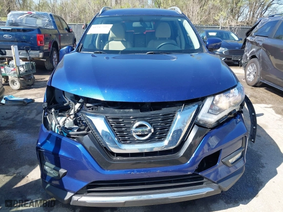 2017 Nissan Rogue SL with VIN JN8AT2MV0HW014068, listed as a IAAI auction lot 41947595 with 107,796 mi miles. Bid and sale history available at carsss.com. Image 13.
