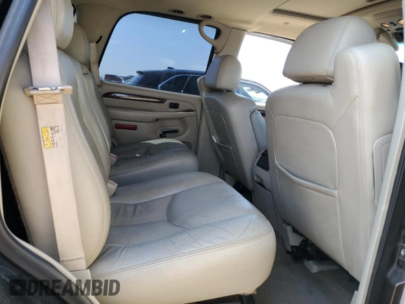 2006 Cadillac Escalade z VIN 1GYEK63N66R118790, wystawiony jako Copart lot #54369545 z przebiegiem 224 096 mil mil oraz Szkoda całkowita • Salvage title. Historia ofert i sprzedaży dostępna na DreamBid. Obrazek 11.