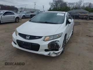 2013 Honda Civic Si z VIN 2HGFG4A53DH704042, wystawiony jako IAAI lot #42033646 z przebiegiem 88 984 mil mil oraz . Historia ofert i sprzedaży dostępna na DreamBid. Obrazek 2.