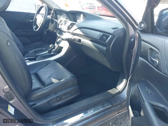 2015 Honda Accord Sedan EX-L with VIN 1HGCR2F83FA017990, listed as a IAAI auction lot 41814418 with 140,887 mi miles. Bid and sale history available at carsss.com. Image 5.