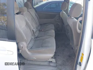 2007 Toyota Sienna CE with VIN 5TDZK23C07S011753, listed as a IAAI auction lot 42120691 with 225,602 mi miles. Bid and sale history available at carsss.com. Image 8.