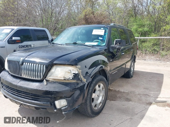 2006 Lincoln Navigator Luxury z VIN 5LMFU27536LJ25263, wystawiony jako IAAI lot #41896990 z przebiegiem 278 954 mil mil oraz . Historia ofert i sprzedaży dostępna na DreamBid. Obrazek 6.