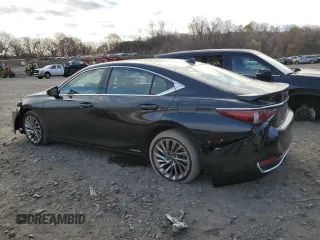 2022 Lexus ES 300h Luxury with VIN 58AEA1C11NU013518, listed as a Copart auction lot 80817474 with 70,352 mi miles and Salvage title. Bid and sale history available at DreamBid. Image 2.