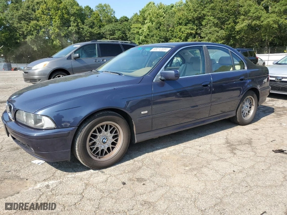 2002 BMW 5 Series 525iA with VIN WBADT43402GZ95367, listed as a Copart auction lot 68072334 with 167,537 mi miles and Salvage Title. Bid and sale history available at carsss.com. Image 1.