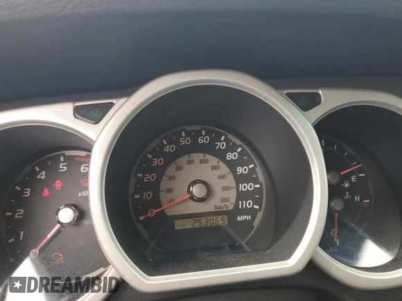 2004 Toyota 4Runner SR5 with VIN JTEBU14R740045045, listed as a Copart auction lot 52550935 with 253,065 mi miles and Salvage Title. Bid and sale history available at DreamBid. Image 9.