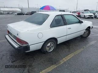 1984 Ford Tempo z VIN 1FABP19R3EK173928, wystawiony jako IAAI lot #41561559 z przebiegiem 30 355 mil mil oraz . Historia ofert i sprzedaży dostępna na DreamBid. Obrazek 4.