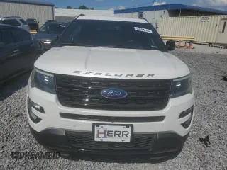2017 Ford Explorer Sport z VIN 1FM5K8GT7HGB37613, wystawiony jako Copart lot #59564265 z przebiegiem 143 332 mil mil oraz Szkoda całkowita • Salvage title. Historia ofert i sprzedaży dostępna na DreamBid. Obrazek 5.