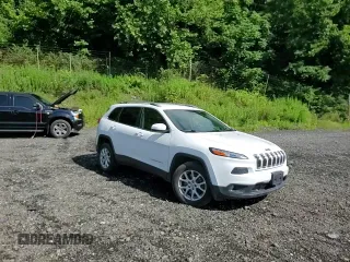 2017 Jeep Cherokee Latitude with VIN 1C4PJMCS8HW659923, listed as a Copart auction lot 64478185 with 118,169 mi miles and Salvage title. Bid and sale history available at DreamBid. Image 14.
