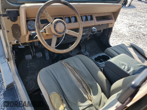 1988 Jeep Wrangler Sahara with VIN 2BCCV8121JB525518, listed as a Copart auction lot 71491994 with 252,317 mi miles and Salvage Title. Bid and sale history available at carsss.com. Image 8.