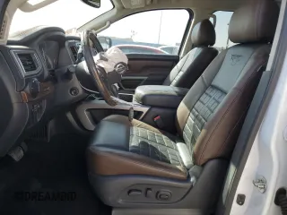 2017 Nissan Titan SL z VIN 1N6AA1E53HN508809, wystawiony jako Copart lot #47577705 z przebiegiem 50 888 mil mil oraz Szkoda całkowita • Salvage title. Historia ofert i sprzedaży dostępna na DreamBid. Obrazek 7.