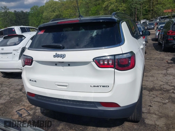 2018 Jeep Compass Limited with VIN 3C4NJDCB0JT314422, listed as a IAAI auction lot 42020523 with 41,888 mi miles and . Bid and sale history available at DreamBid. Image 16.
