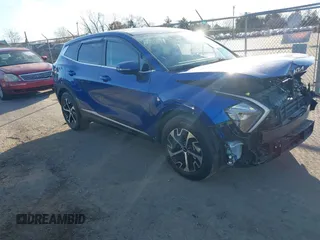2023 Kia Sportage EX z VIN 5XYK33AF7PG043842, wystawiony jako IAAI lot #40850759 z przebiegiem 35 698 mil mil oraz . Historia ofert i sprzedaży dostępna na DreamBid. Obrazek 1.