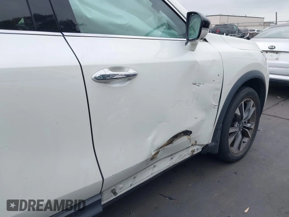 2023 Infiniti QX60 Luxe with VIN 5N1DL1FS1PC368974, listed as a IAAI auction lot 42543503 with 21,646 mi miles and . Bid and sale history available at DreamBid. Image 12.