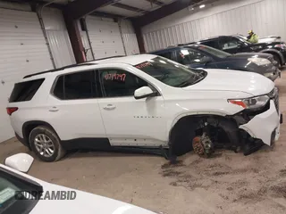 2021 Chevrolet Traverse LT Cloth with VIN 1GNEVGKW8MJ189876, listed as a IAAI auction lot 41719747 with 60,916 mi miles. Bid and sale history available at carsss.com. Image 13.