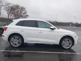 2018 Audi Q5 Premium Plus with VIN WA1BNAFY2J2111095, listed as a IAAI auction lot 41977544 with 107,852 mi miles. Bid and sale history available at carsss.com. Image 13.