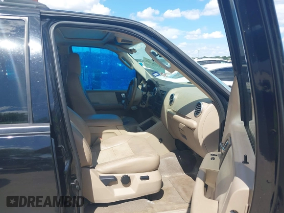 2004 Ford Expedition Eddie Bauer with VIN 1FMFU17L64LA30396, listed as a IAAI auction lot 42556368 with 235,767 mi miles and . Bid and sale history available at DreamBid. Image 5.