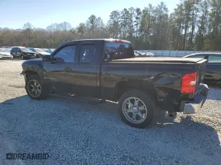 2008 Chevrolet Silverado 1500 Work Truck with VIN 1GCEC19C18Z179866, listed as a Copart auction lot 87973645 with 237,979 mi miles and Salvage Title. Bid and sale history available at carsss.com. Image 2.