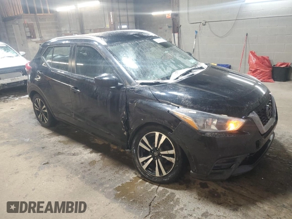 2019 Nissan Kicks S with VIN 3N1CP5CU0KL547685, listed as a Copart auction lot 44407245 with 100,673 mi miles and Salvage Title. Bid and sale history available at carsss.com. Image 4.