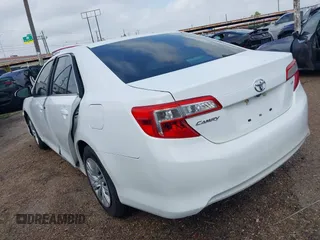 2014 Toyota Camry L with VIN 4T4BF1FK9ER342568, listed as a IAAI auction lot 41919872 with Not Provided miles and . Bid and sale history available at DreamBid. Image 3.