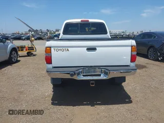 2002 Toyota Tacoma PreRunner с VIN 5TEGN92N32Z059060, выставлен на аукционе IAAI как лот 42374559 с пробегом 244 304 миль миль и . История ставок и продаж доступна на DreamBid. Изображение 17.