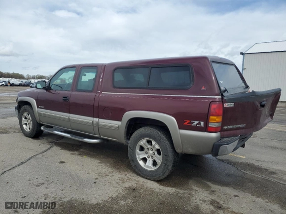 2000 Chevrolet Silverado 1500 LS with VIN 2GCEK19T5Y1389706, listed as a Copart auction lot 51344645 with 200,609 mi miles and Salvage Title. Bid and sale history available at carsss.com. Image 2.