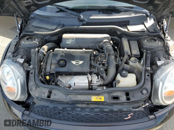 2012 MINI Hardtop S with VIN WMWSV3C54CT386098, listed as a Copart auction lot 52742075 with 119,432 mi miles and Salvage Title. Bid and sale history available at DreamBid. Image 11.