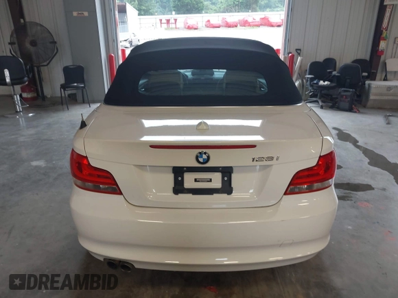 2012 BMW 1 Series 128i с VIN WBAUL7C50CVM82479, выставлен на аукционе IAAI как лот 42447894 с пробегом 166 093 миль миль и . История ставок и продаж доступна на DreamBid. Изображение 13.