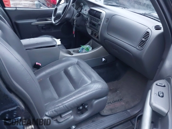 2002 Ford Explorer Sport Trac Value с VIN 1FMZU77EX2UD55609, выставлен на аукционе IAAI как лот 41274310 с пробегом 167 329 миль миль и . История ставок и продаж доступна на DreamBid. Изображение 5.