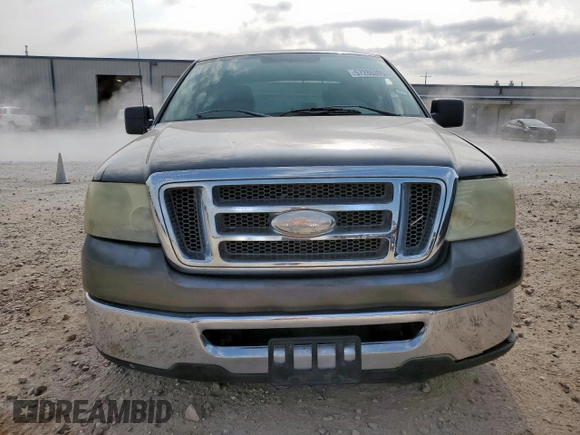 2008 Ford F-150 XL с VIN 1FTRW12W48FB19756, выставлен на аукционе Copart как лот 57286395 с пробегом 206 560 миль миль и Списание • Salvage title. История ставок и продаж доступна на DreamBid. Изображение 5.