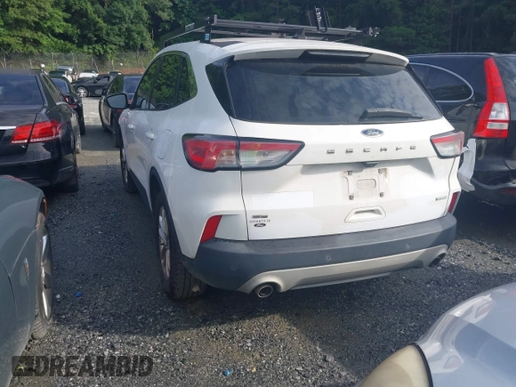 2020 Ford Escape SE с VIN 1FMCU0G62LUB44377, выставлен на аукционе IAAI как лот 42362034 с пробегом 155 491 миль миль и . История ставок и продаж доступна на DreamBid. Изображение 3.