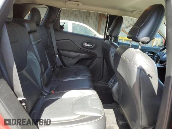 2016 Jeep Cherokee Limited z VIN 1C4PJMDB4GW161926, wystawiony jako Copart lot #52183805 z przebiegiem 331 839 mil mil oraz Szkoda całkowita • Salvage title. Historia ofert i sprzedaży dostępna na DreamBid. Obrazek 12.