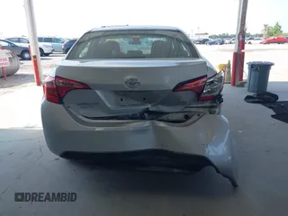 2018 Toyota Corolla L z VIN 5YFBURHE2JP827894, wystawiony jako IAAI lot #42295741 z przebiegiem 44 171 mil mil oraz . Historia ofert i sprzedaży dostępna na DreamBid. Obrazek 16.
