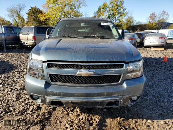 2009 Chevrolet Suburban LT w/1LT with VIN 1GNGC56K39R118135, listed as a Copart auction lot 75713124 with 231,657 mi miles and Salvage Title. Bid and sale history available at carsss.com. Image 5.