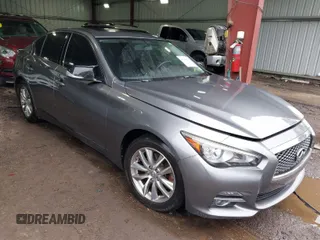 2015 Infiniti Q50 Premium with VIN JN1BV7ARXFM411040, listed as a IAAI auction lot 41706295 with 97,297 mi miles. Bid and sale history available at carsss.com. Image 1.