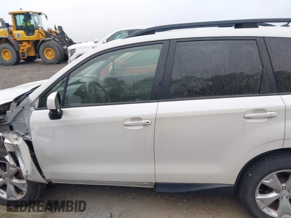 2014 Subaru Forester Premium z VIN JF2SJAEC7EH470132, wystawiony jako IAAI lot #41869866 z przebiegiem 63 625 mil mil oraz . Historia ofert i sprzedaży dostępna na DreamBid. Obrazek 14.