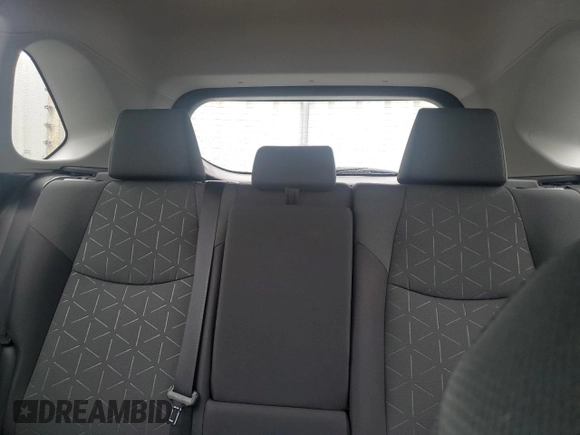2022 Toyota RAV4 XLE with VIN 2T3P1RFV5NW290032, listed as a Copart auction lot 61164555 with 6,259 mi miles and Salvage title. Bid and sale history available at DreamBid. Image 10.