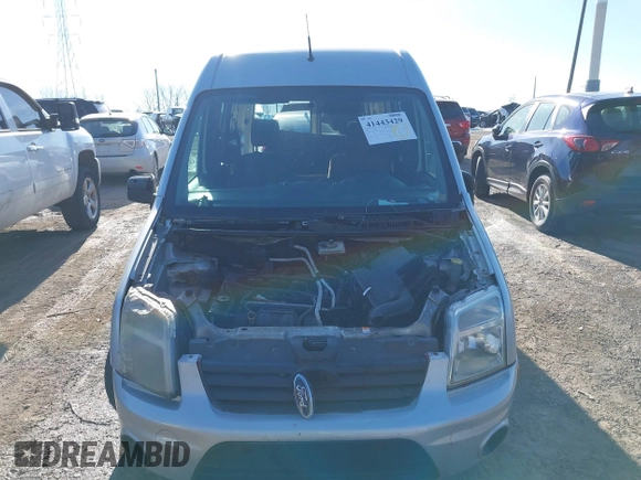 2010 Ford Transit Connect XLT z VIN NM0KS9BN8AT011664, wystawiony jako IAAI lot #41443429 z przebiegiem Nie podano mil oraz . Historia ofert i sprzedaży dostępna na DreamBid. Obrazek 6.