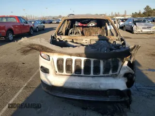 2016 Jeep Cherokee Sport with VIN 1C4PJMAB8GW117299, listed as a Copart auction lot 89314685 with Not provided miles and Non repairable. Bid and sale history available at DreamBid. Image 5.