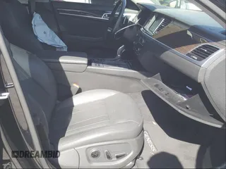 2017 Genesis G80 3.8L with VIN KMHGN4JE7HU170485, listed as a Copart auction lot 47549640 with 39,163 mi miles and . Bid and sale history available at carsss.com. Image 5.
