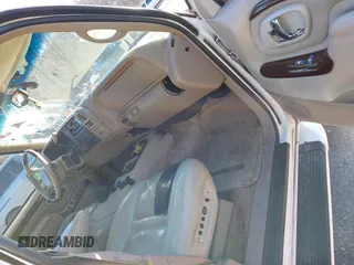 2000 Cadillac Escalade z VIN 1GYEK63R7YR219133, wystawiony jako IAAI lot #41585673 z przebiegiem 184 738 mil mil oraz . Historia ofert i sprzedaży dostępna na DreamBid. Obrazek 5.